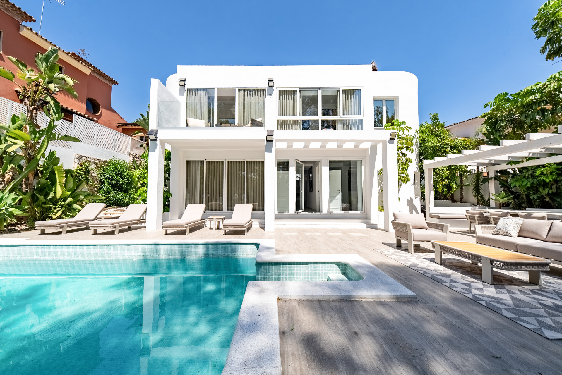 Nueva Andalucía, Marbella
